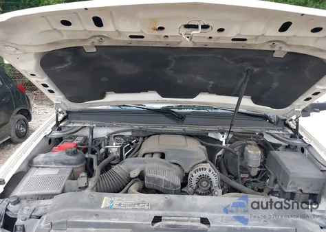 2010 Chevrolet Tahoe Ltz из США, поврежденный, VIN 1GNUKCE09AR187118